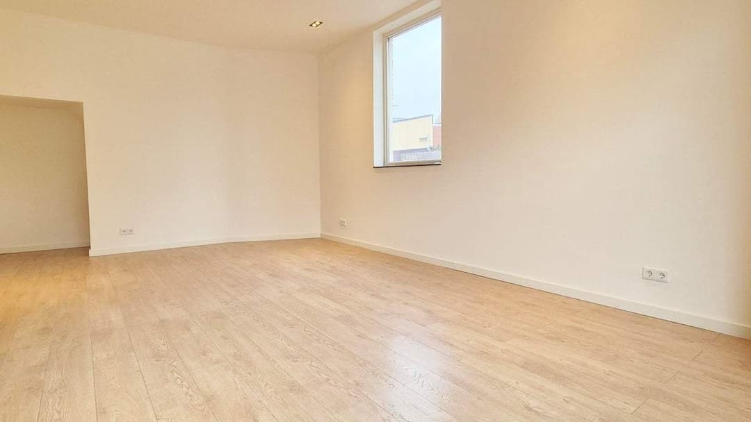 Flat Schie, Schiedam - For Rent