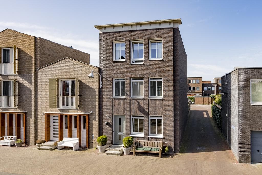 NieuwSchellingwoudegracht 238, Amersfoort - For Rent