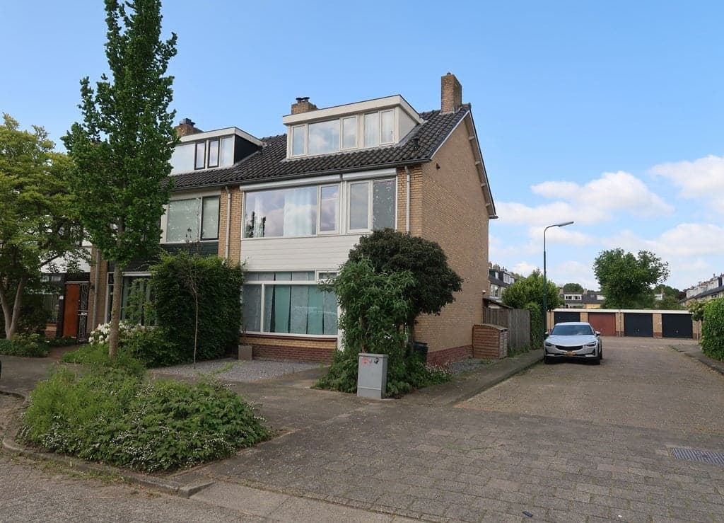 House Gijsbrecht van Nijenrodestraat, Breukelen - For Rent