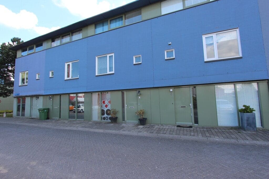 House Pigmentstraat, Almere - For Rent