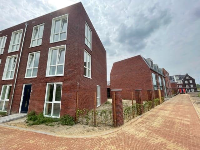 Corner House Mouterij 12, Hengelo - For Rent