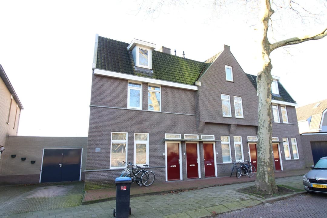 Flat Lottistraat, Eindhoven - Maisonette Apartment