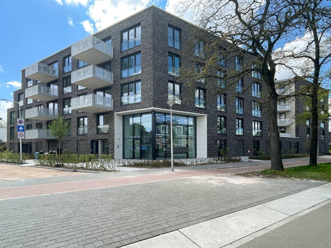 Flat Pi Schefferstraat, Hilversum - For Rent