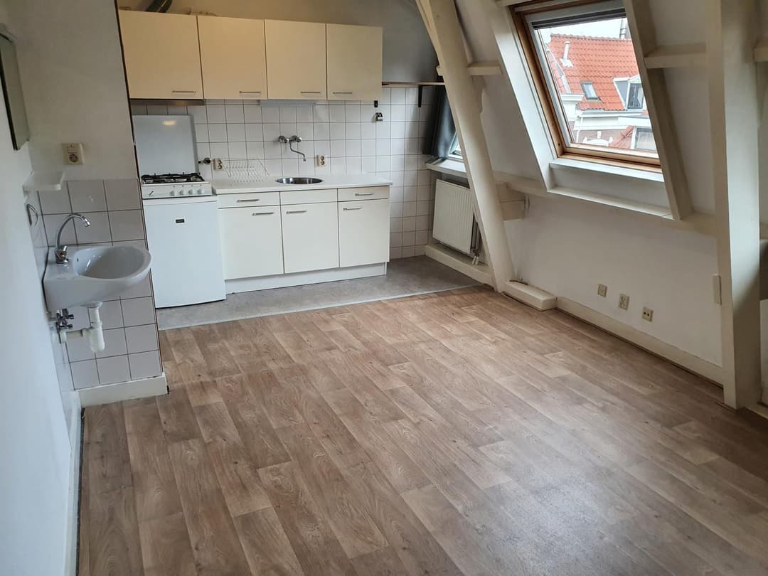 Unfurnished Room for Rent, Lange Bogaardstraat, Haarlem