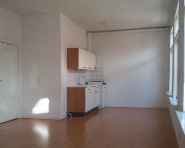 Unfurnished Room for Rent, Bakenessergracht, Haarlem