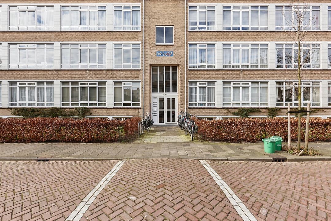 Apartment NieuwVan Trigtstraat 322, Den Haag - For Rent