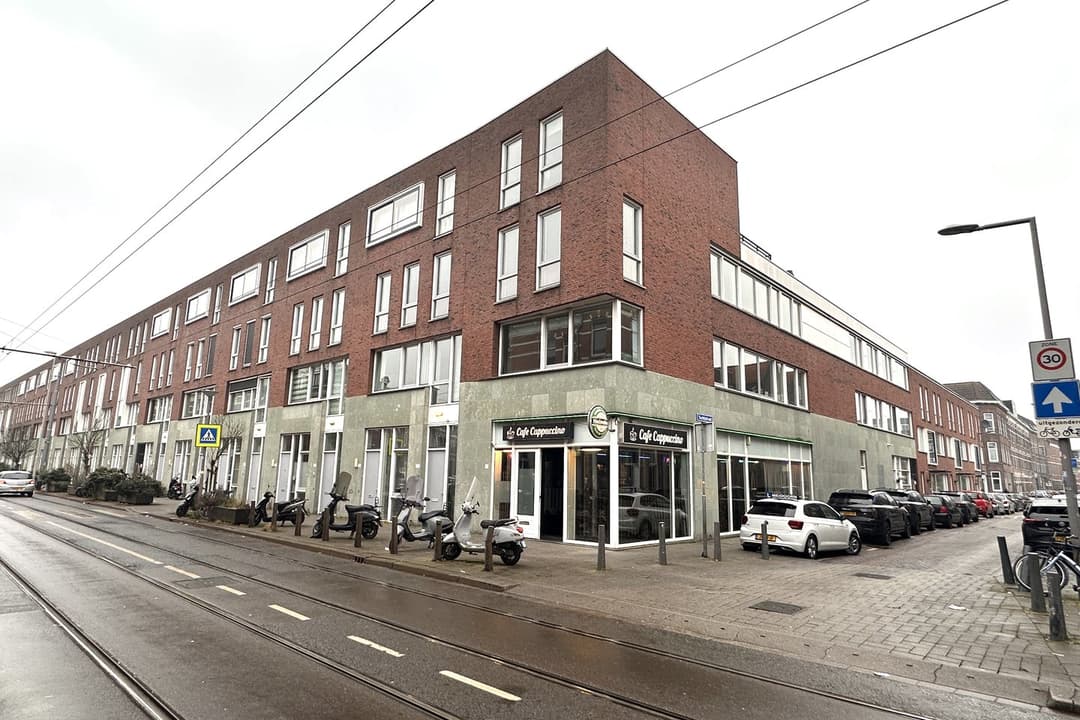 Flat NieuwTochtstraat 109, Rotterdam - For Rent