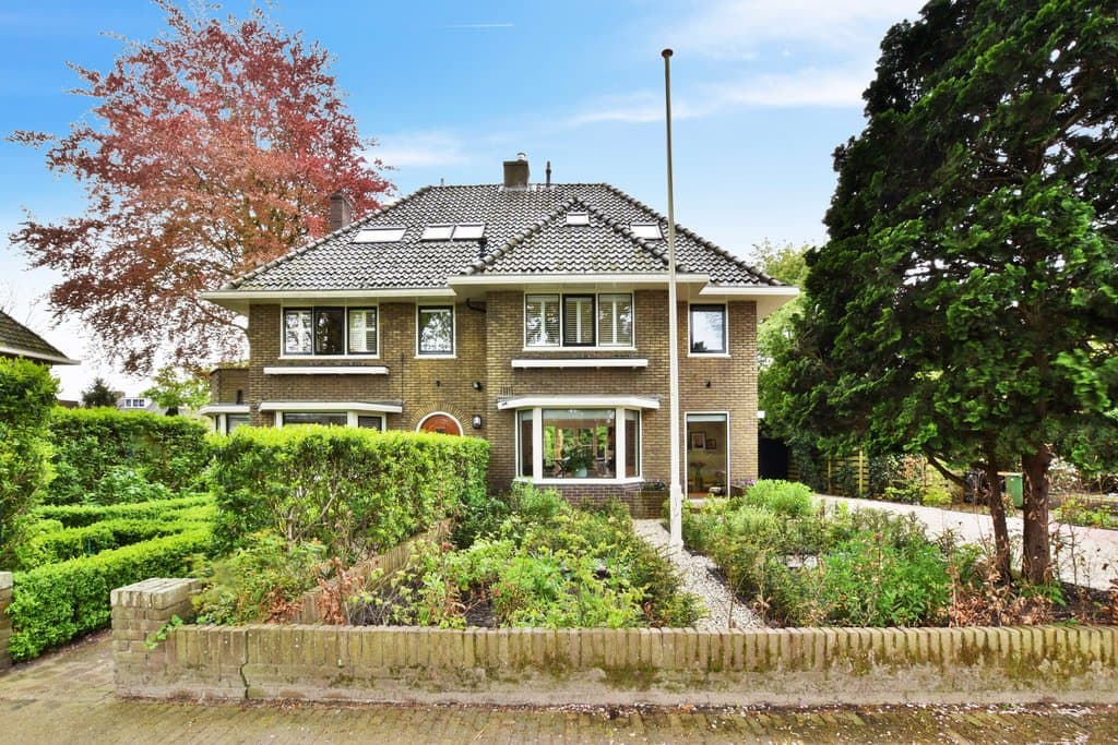 Villa Semi-Détachée Brede Englaan, Huizen - À Louer