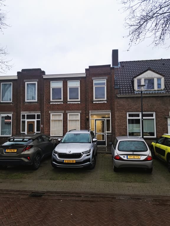 Woning te huur Plataanstraat, Bergen Op Zoom - €1850 p/m