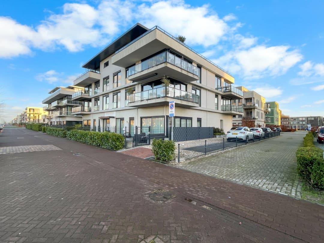 Flat Portugalkade in Almere for Rent