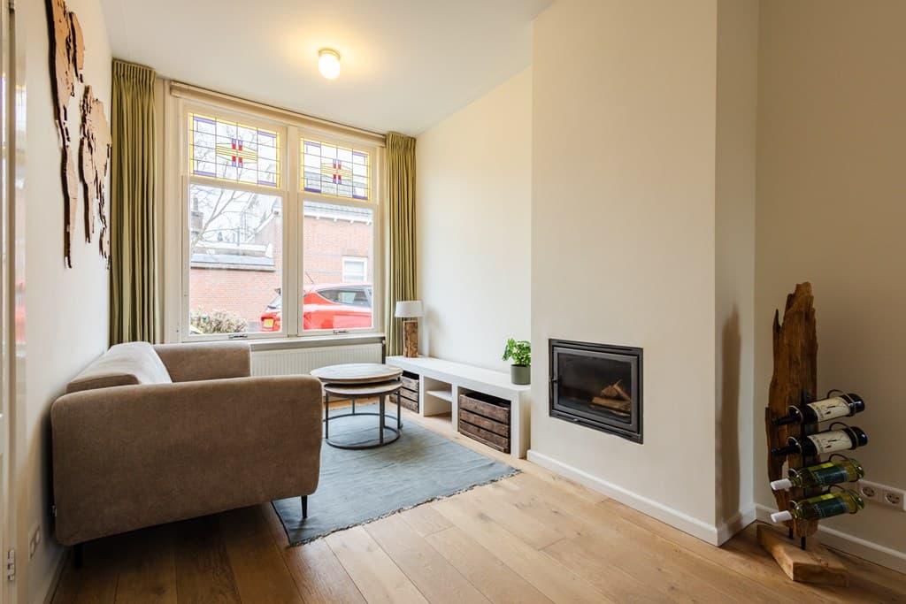 Maison à louer Pieter de Hooghstraat, Utrecht - 1950 € p/m