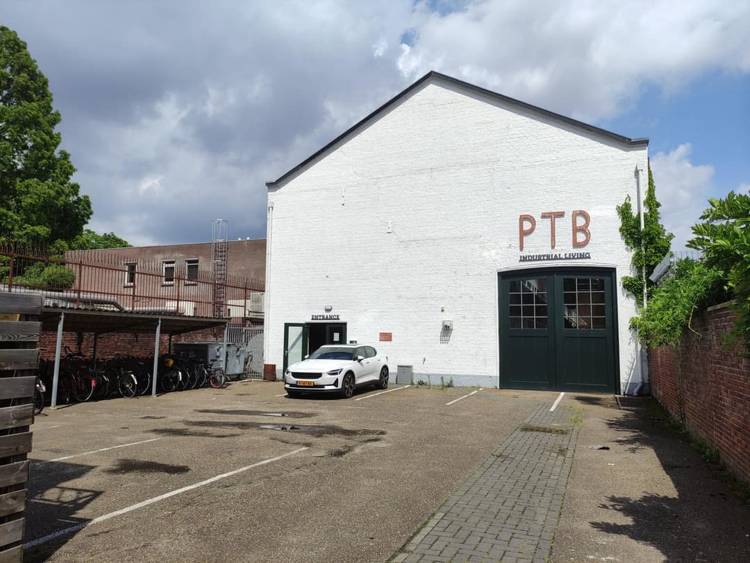 Studio Petrus Campersingel, Groningen - For Rent