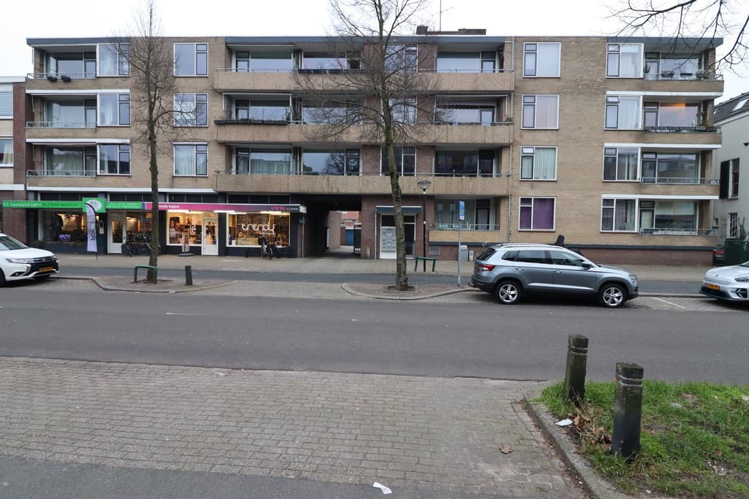 3-Bedroom Apartment Montaubanstraat, Zeist - For Rent