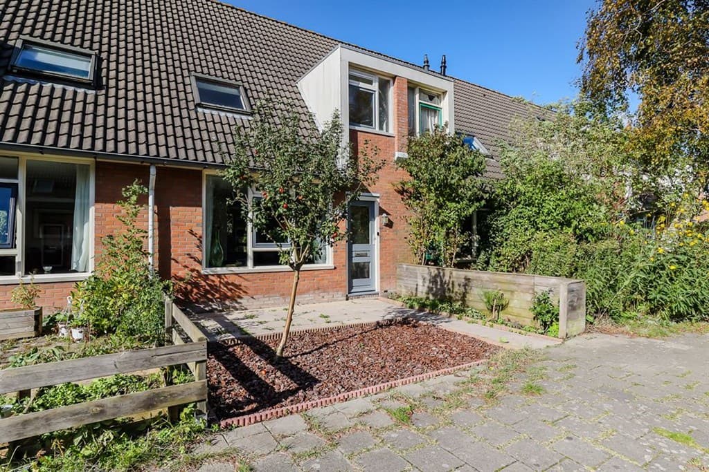 Maison à louer Nijensteinheerd, Groningen - 1500 € par mois