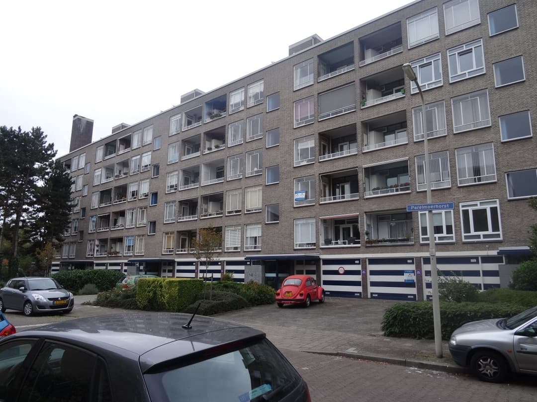 Flat Parelmoerhorst 12, Den Haag - For Rent