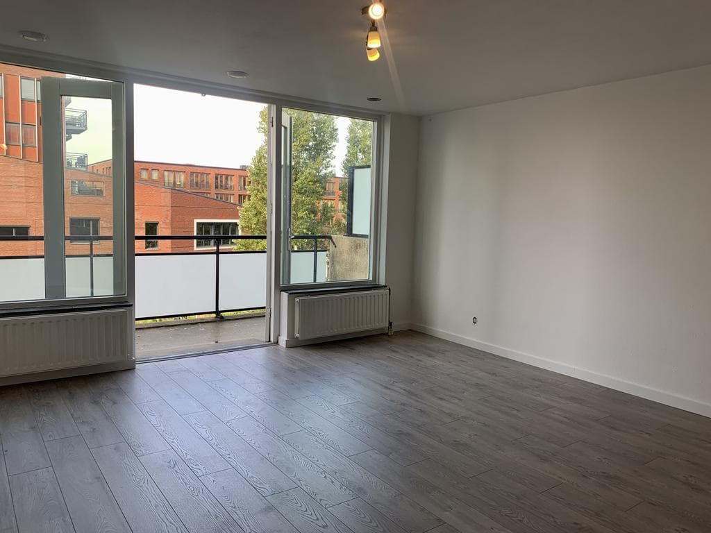 Flat Tripstraat 39, Den Haag - For Rent