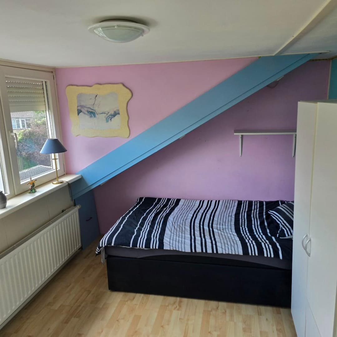 Möbliertes Zimmer zur Miete in Beverveen, Spijkenisse - 950 €/Monat