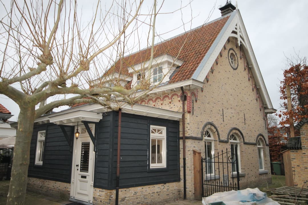 Maison Raadhuisstraat, Roosendaal - À Louer