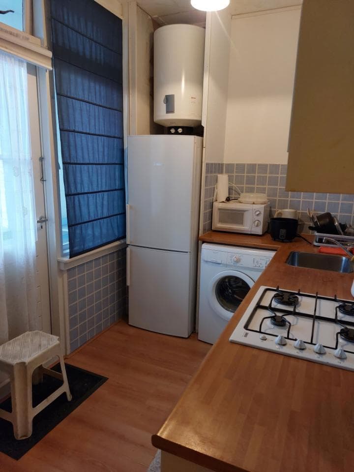 Furnished Room for Rent - Bredestraat, Rotterdam