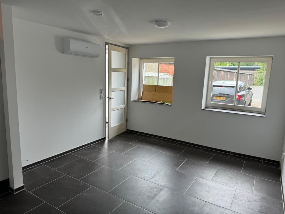 Apartamento Sin Alfombra Nieuwstraat, Kerkrade - En Alquiler