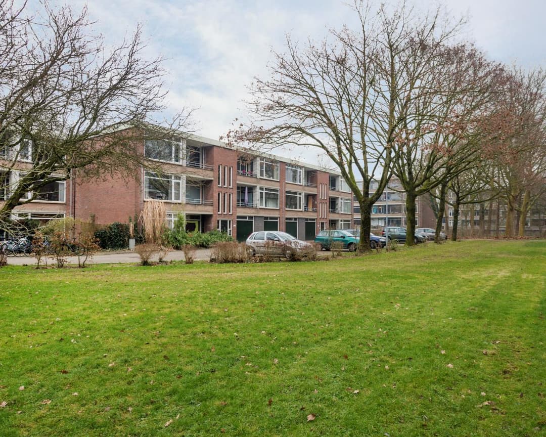 Uncarpeted Apartment Van Houtenstraat, Wageningen - For Rent