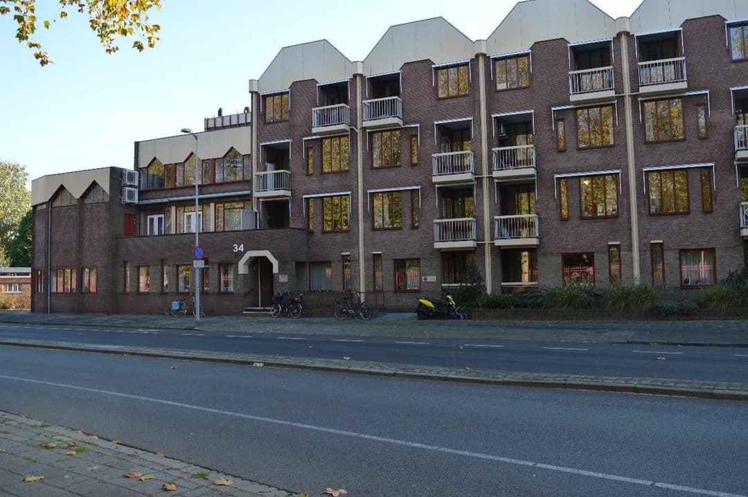 Flat J.F. Kennedylaan, Breda - For Rent