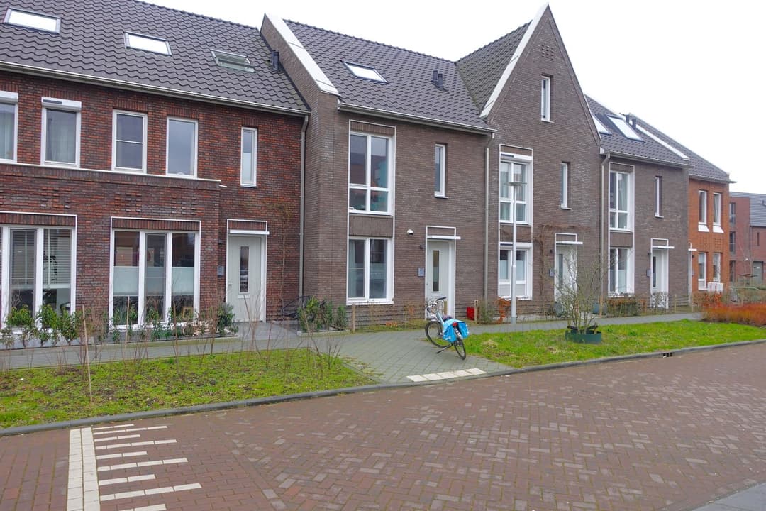 Modern Family Home in Rijnvliet, Utrecht - For Rent