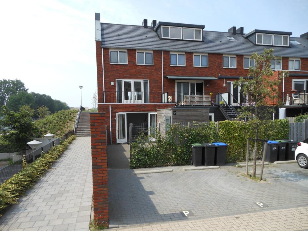 Haus Oudzoom zu Vermieten in Bergschenhoek, Ackerse Zoom