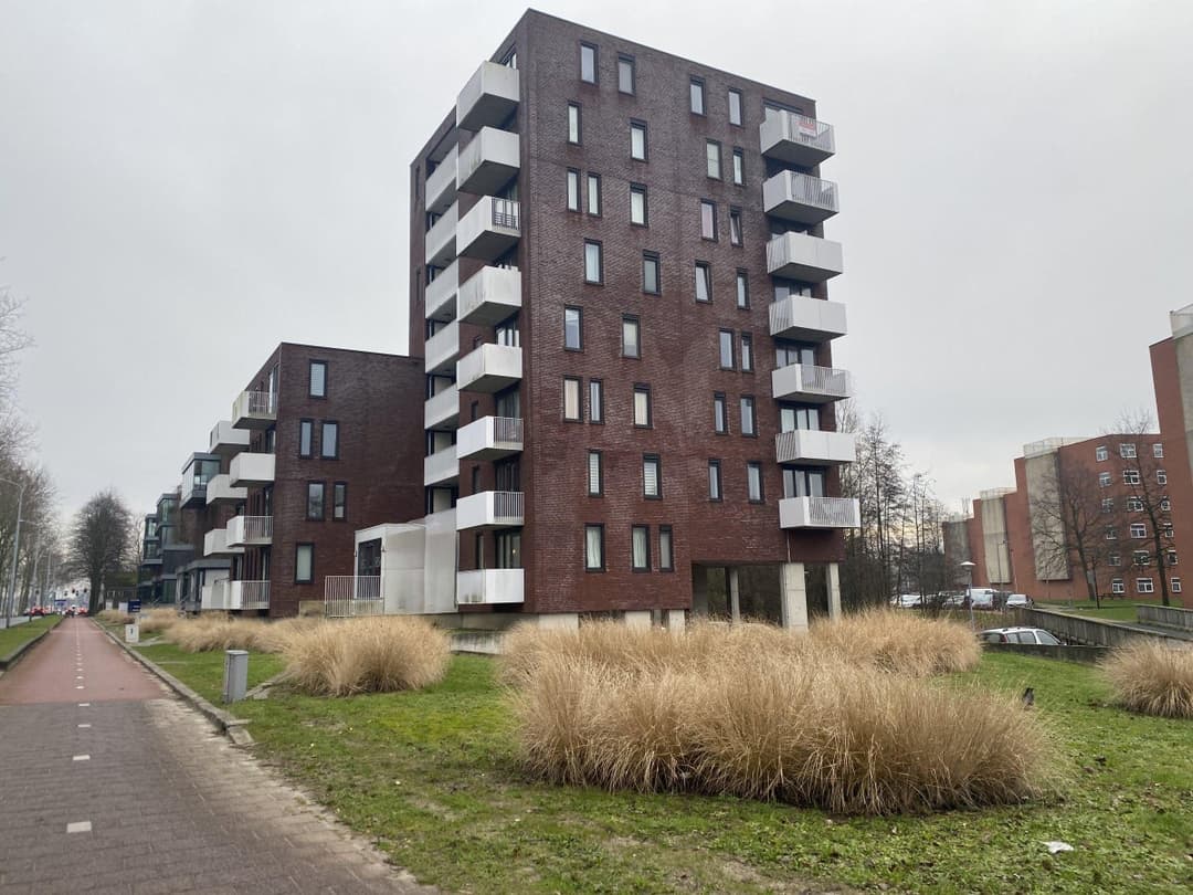 Flat Hoofdweg, Hoofddorp - For Rent