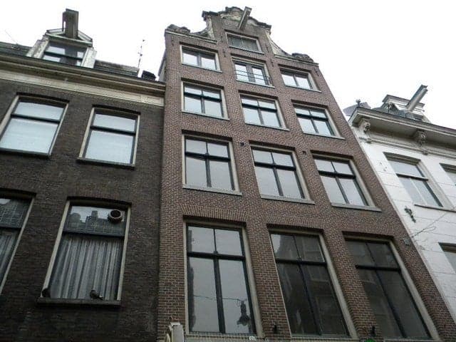 Flat Warmoesstraat, Amsterdam - For Rent