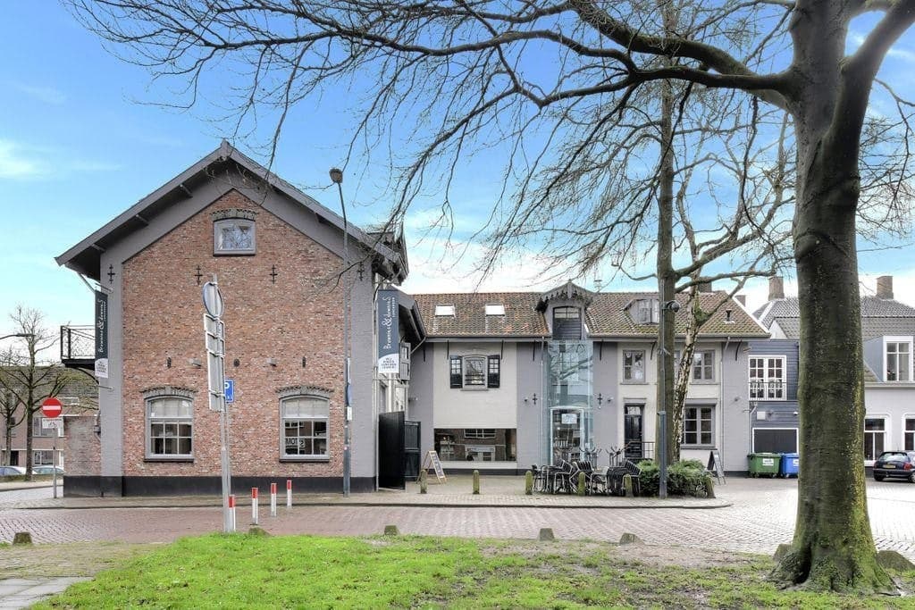 Maison Basiliekstraat, Oosterhout - À Louer