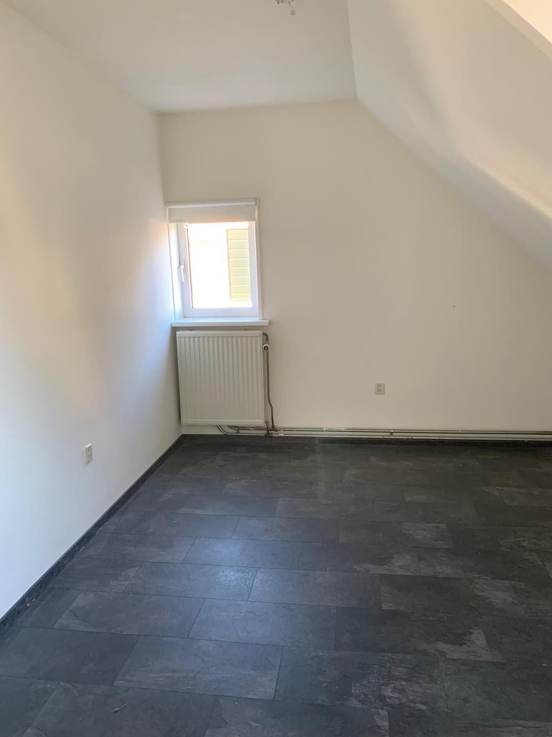 Unfurnished Room for Rent - Koningstraat, Velp-Rheden