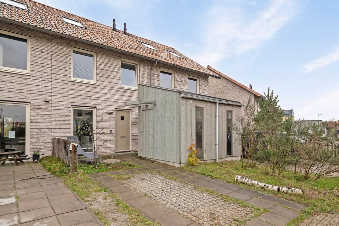 House Duinbeekstraat, Almere - For Rent