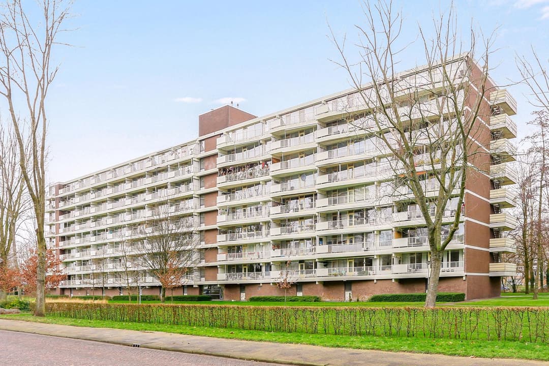 Modern Apartment Joliotplaats 672, Rotterdam - For Rent