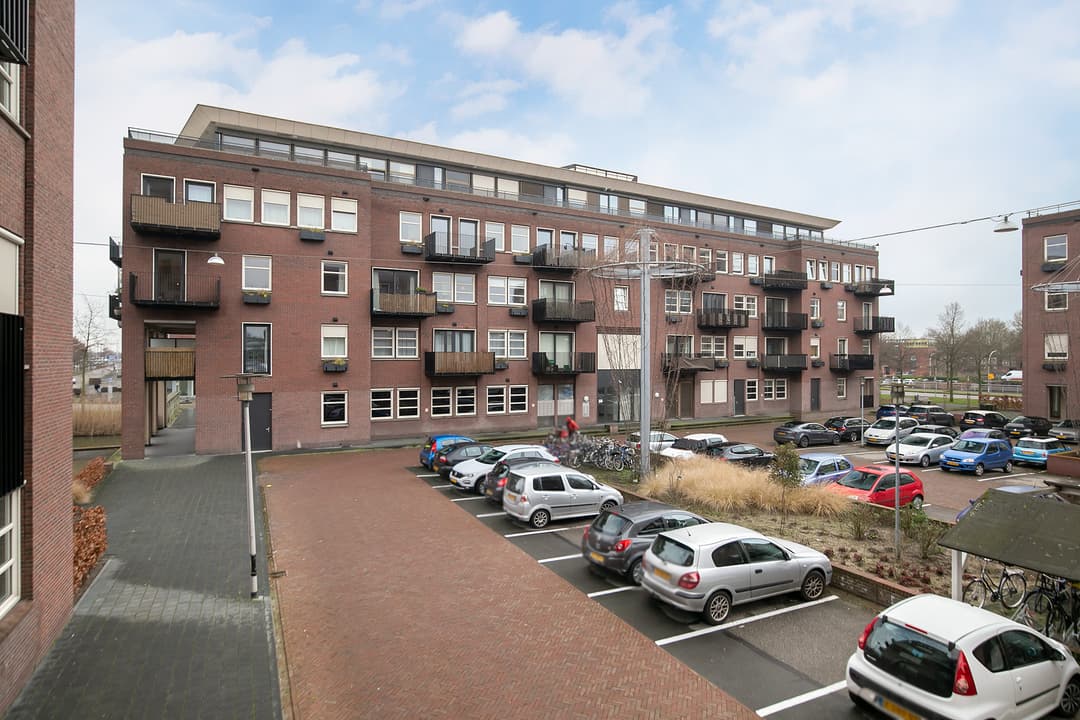 Apartment Noordzeelaan 36 H, Zwolle - For Rent