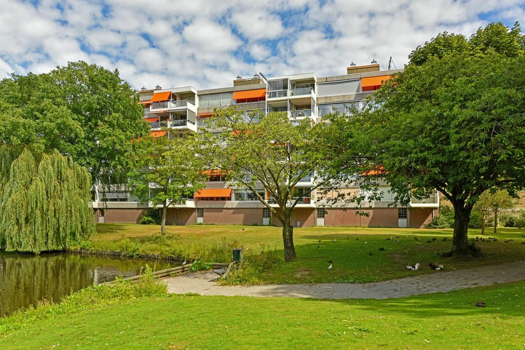 Appartement Veenbesstraat 54, Soest - À Louer