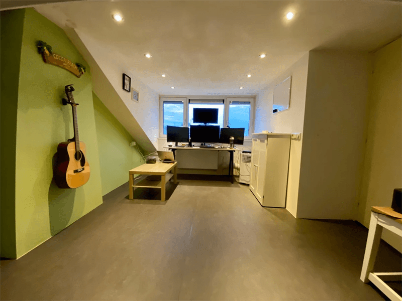 House Maarten van Heemskerkstraat, Helmond - For Rent