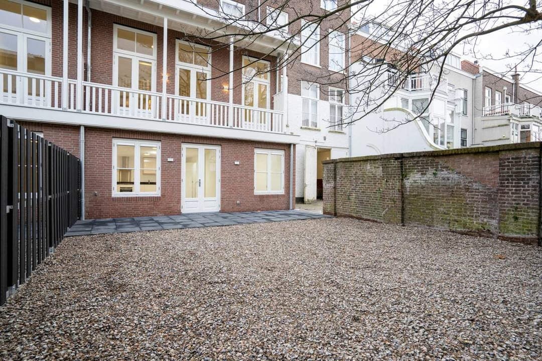 Flat Bazarstraat, Den Haag - For Rent