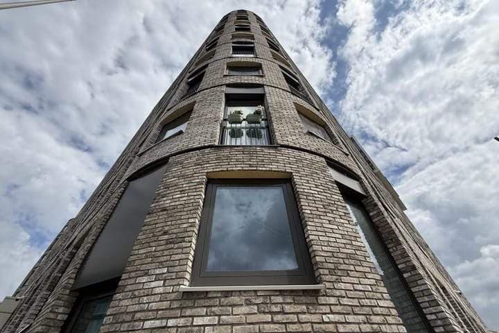 Studio Apartment Elizabeth Cady Stantonplein, Amsterdam - For Rent