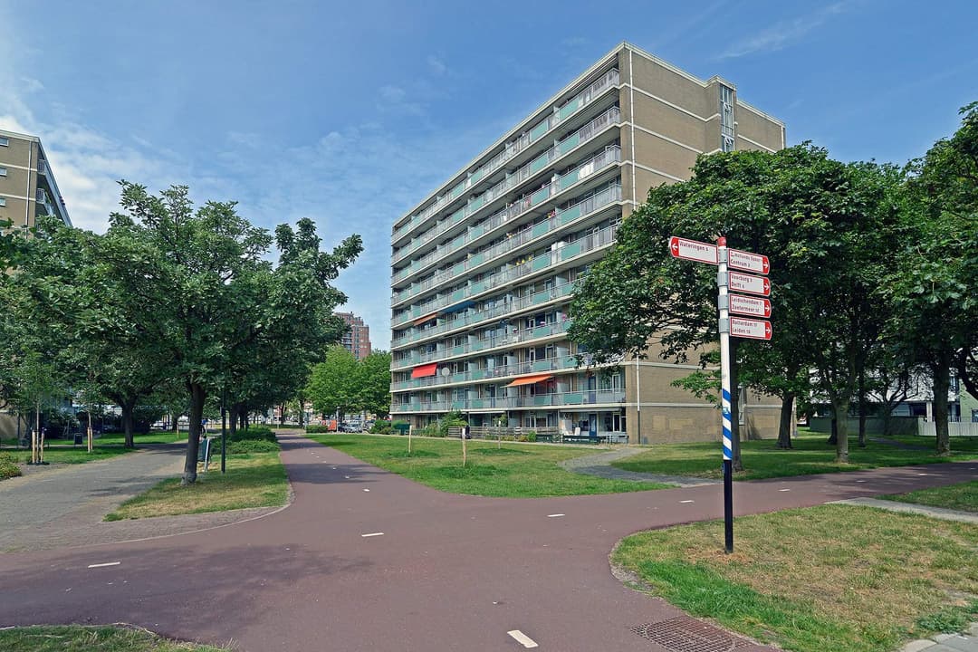 Apartment Stieltjesstraat, Den Haag - For Rent