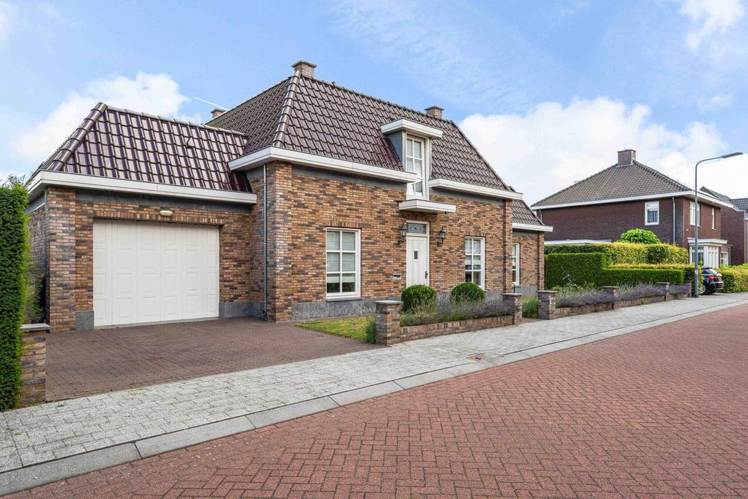 Leukerschansstraat 146, Weert - Semi-Bungalow en alquiler