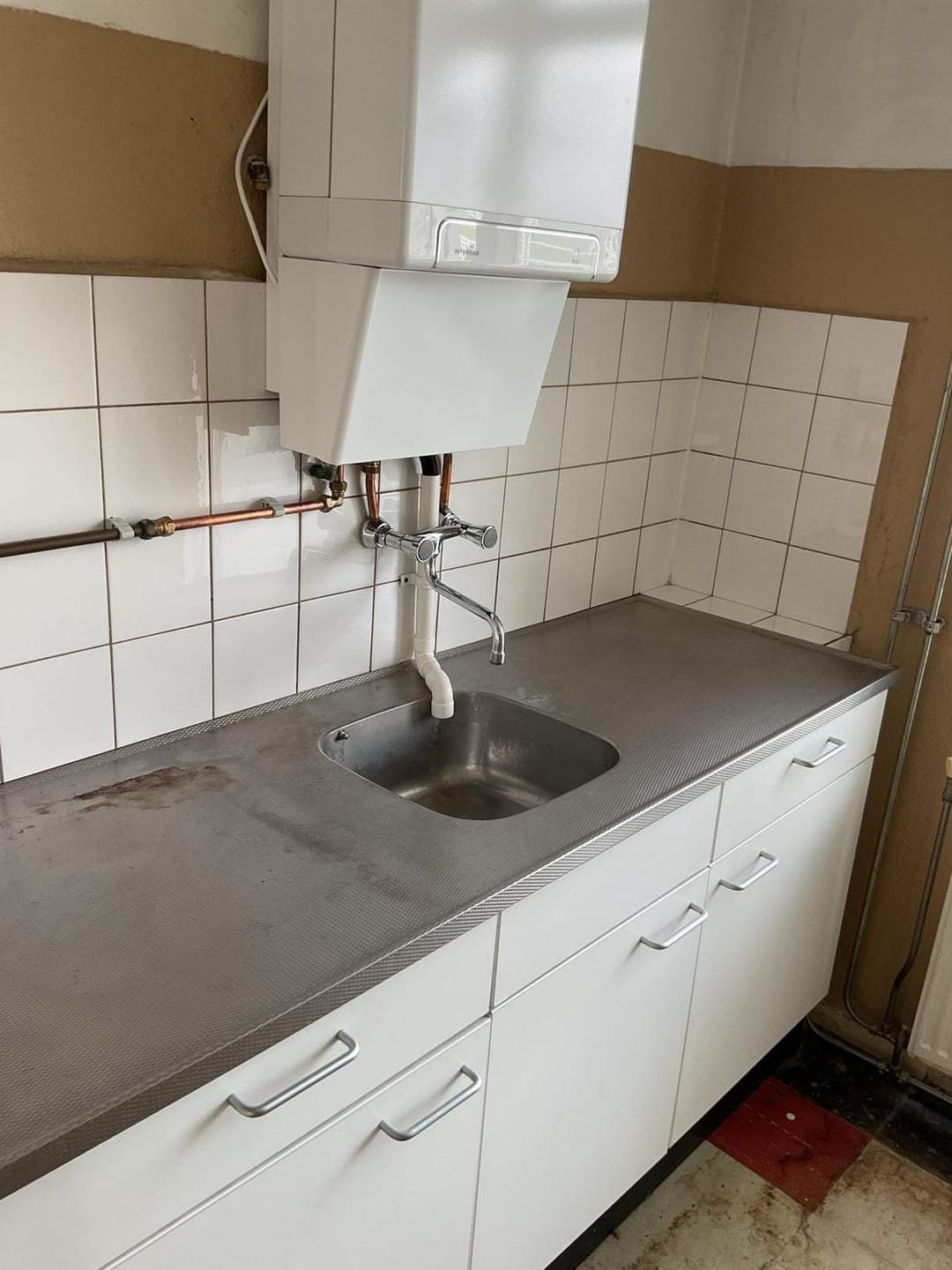 Flat Mosveen, Den Haag - For Rent