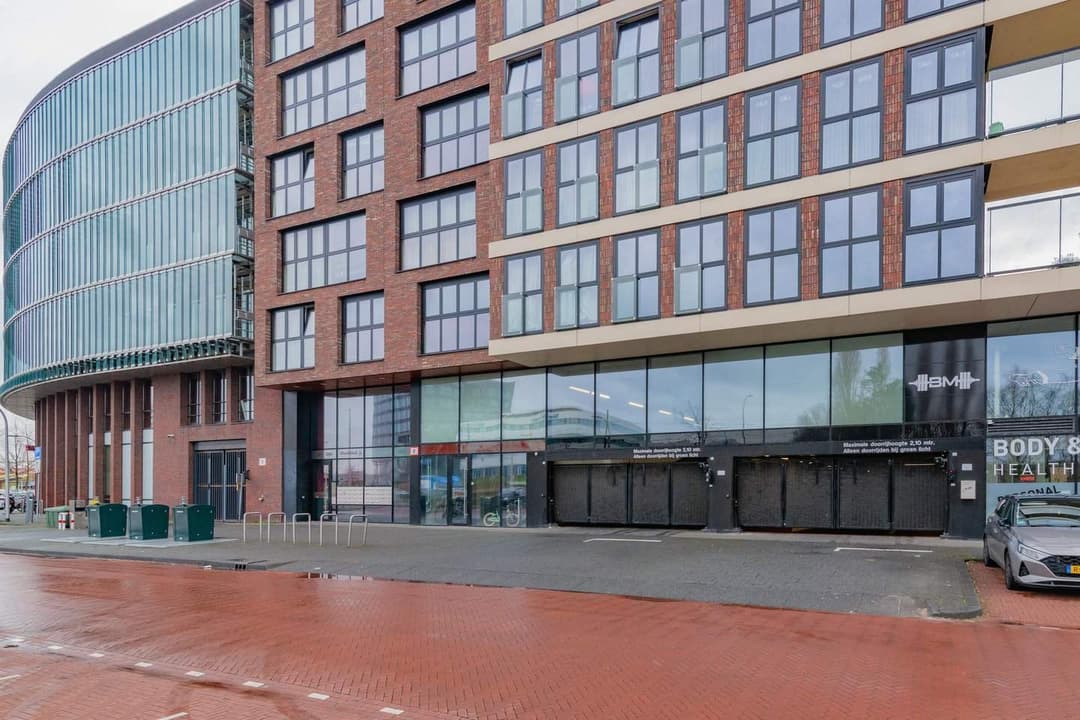 Place de Parking NieuwBrigantijnlaan 211, La Haye - À Louer