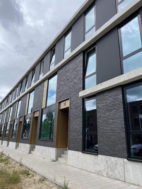 Flying Dutchmanstraat 32, Rotterdam - Zur Miete