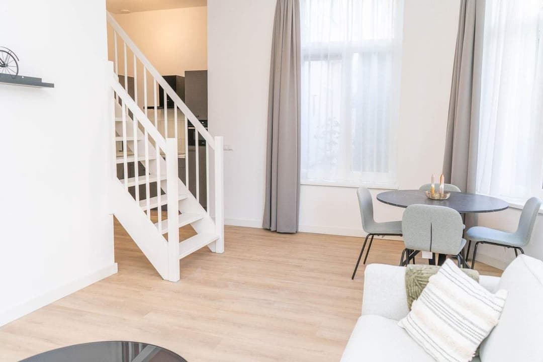 Appartement Korvelplein, Tilburg - Meublé de deux chambres