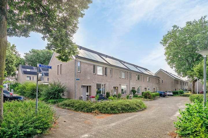 Family Home in Uden-Oost, Uden - For Rent
