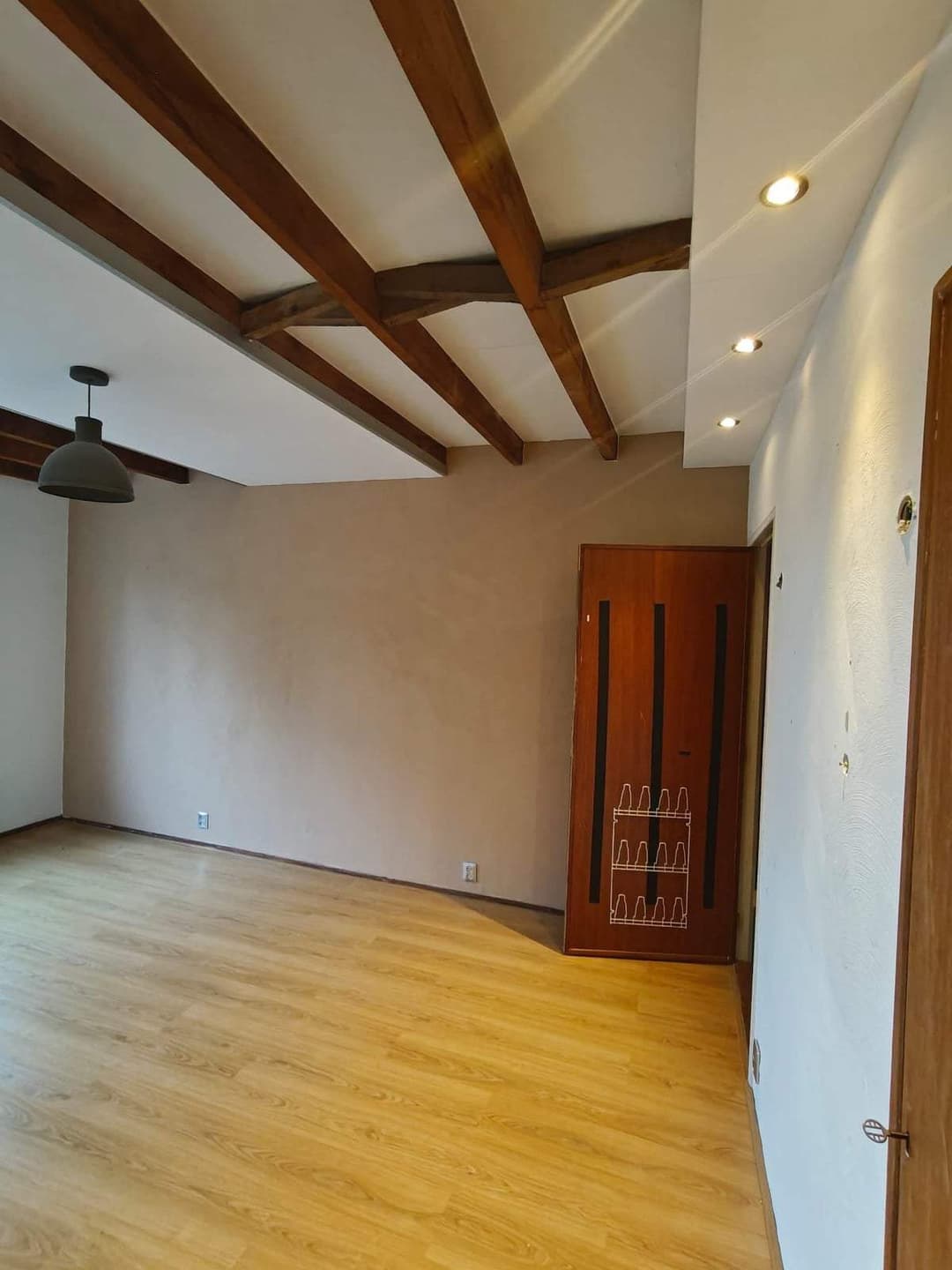 Rijwoning Laan van Brabant, Roosendaal - Te Huur