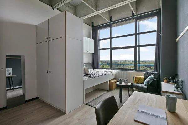 Kaal Studio De Veldmaat, Enschede - Te Huur