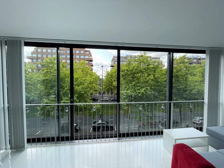 Apartamento de 3 habitaciones en Laan op Zuid, Rotterdam - Alquiler