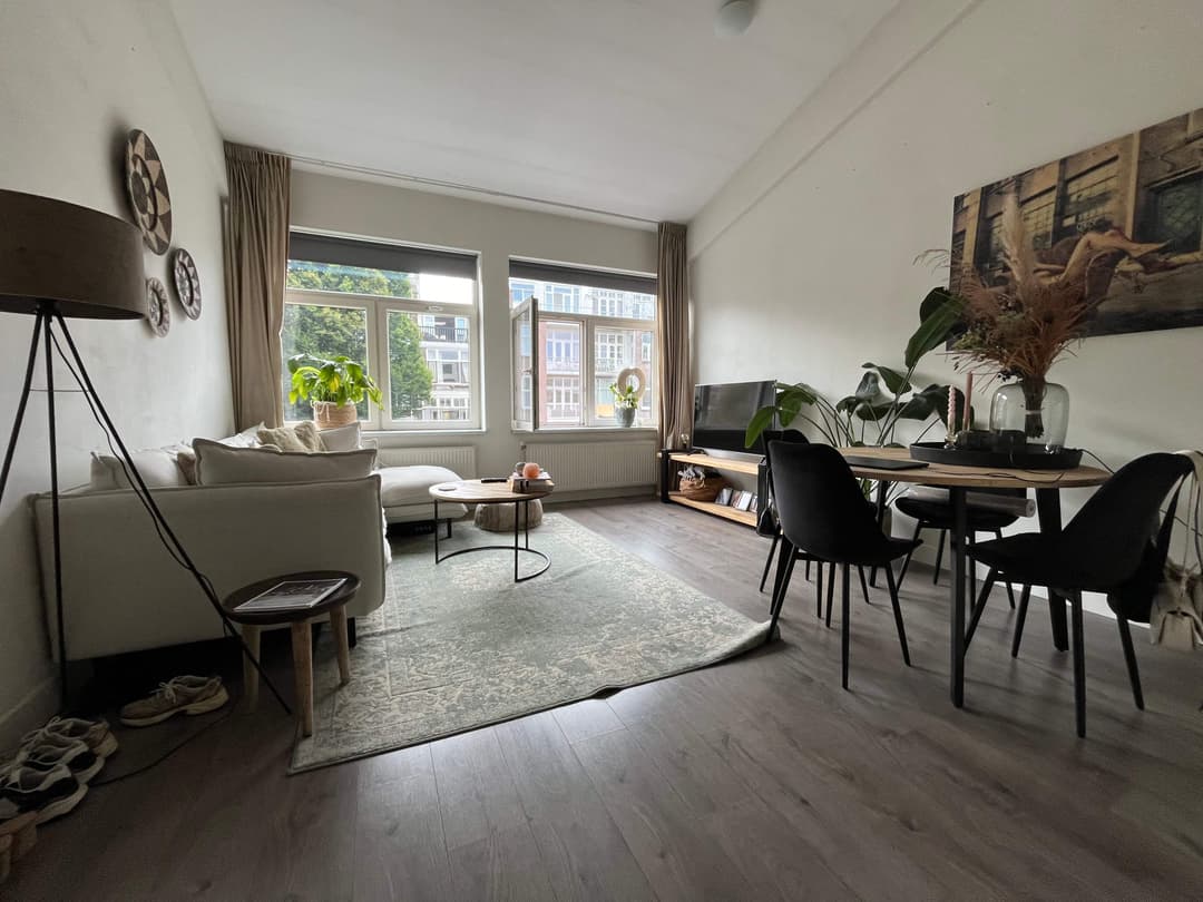 Apartamento de 2 habitaciones Willebrordusplein, Rotterdam - en alquiler